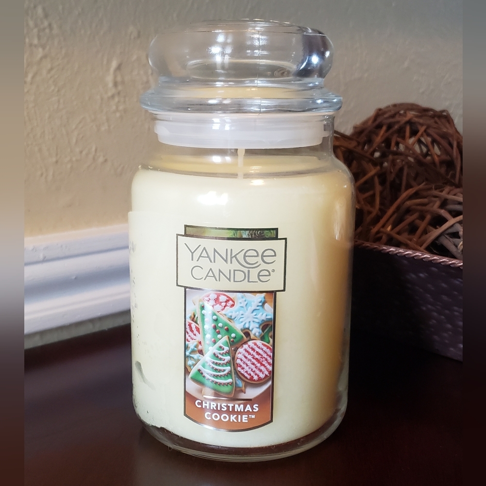 Yankee Candle Christmas Cookie 22 oz. Candle